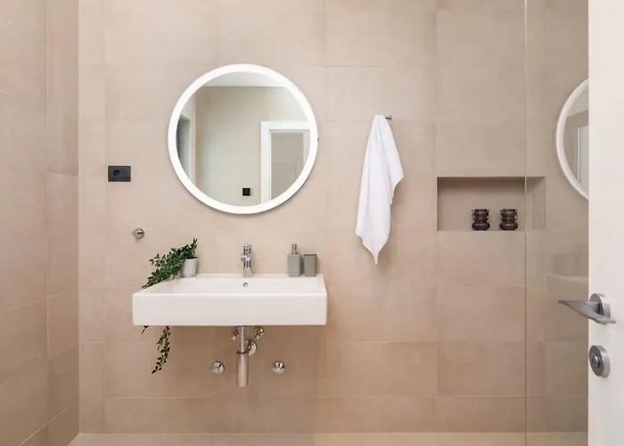 Old Olive Iii By Interhome *