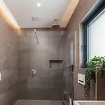 Old Olive Iii By Interhome * 보드냔