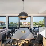 Old Olive Iii By Interhome 빌라 보드냔