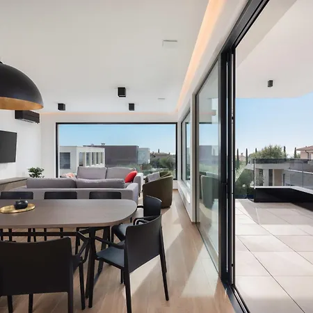 Old Olive Iii By Interhome *